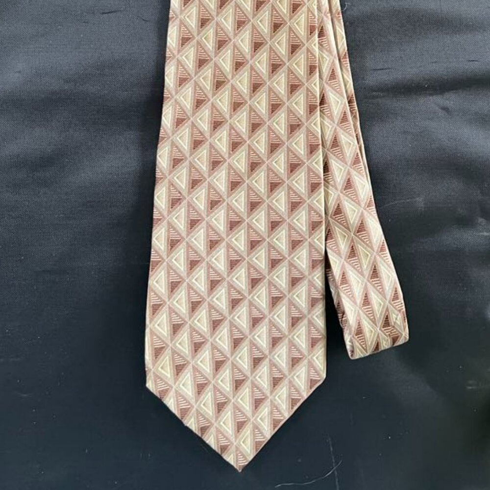 Men’s Stafford Silk Tie – Cream, Tan & Burgundy Geometric Print